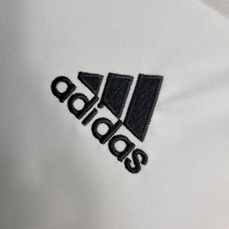 AC-Milan-200708-Away-Retro-Jersey-59664.jpg Retro AC Milan 2007/08 Away Jersey - Image 8