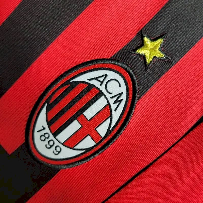 AC-Milan-200708-Home-Long-Sleeves-Retro-Jersey-59687.jpg Retro AC Milan 2007/08 Home Long Sleeve Jersey - Image 8