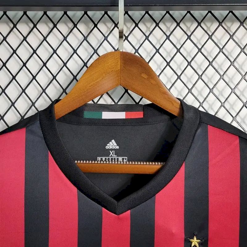 AC-Milan-201617-Home-Retro-Jersey-59523.jpg Retro AC Milan 2016/17 Home Jersey - Image 7