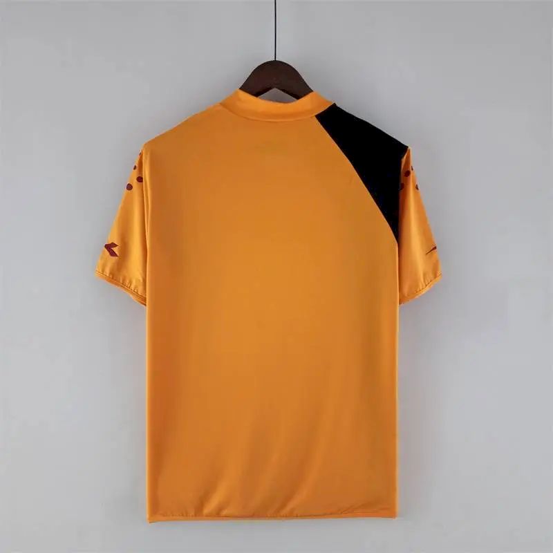 AS-Roma-2005-06-home-Retro-Jersey.jpg Retro AS Roma 2005/06 Home Jersey - Image 9