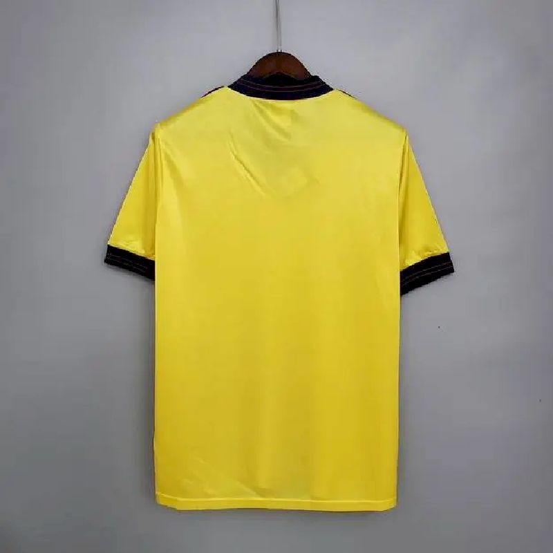 Arsenal-198386-away-Retro-Jersey.jpg Retro Arsenal 1983/86 Away Jersey - Image 8