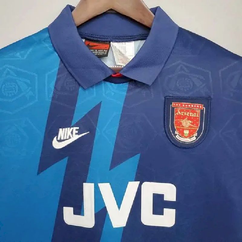 Arsenal-199092-home-Retro-Jersey-56912.jpg Retro Arsenal 1990/92 Home Jersey - Image 15