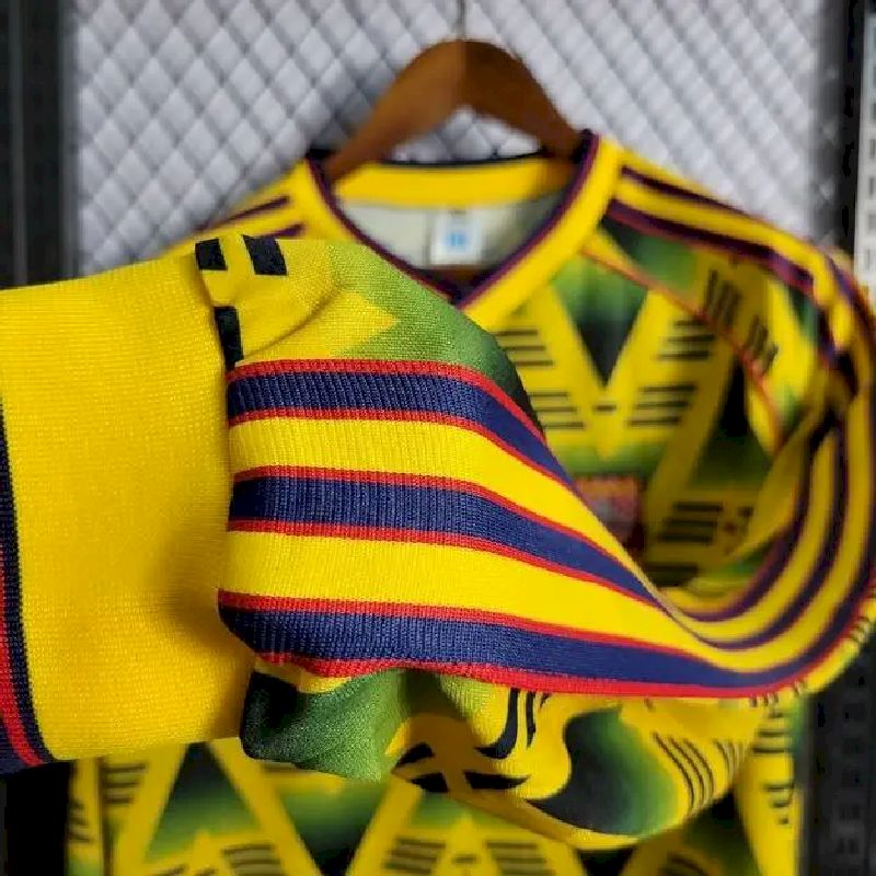 Arsenal-199193-away-LS-Retro-Jersey-56861.jpg Retro Arsenal 1991/93 Away Long Sleeve Jersey - Image 6