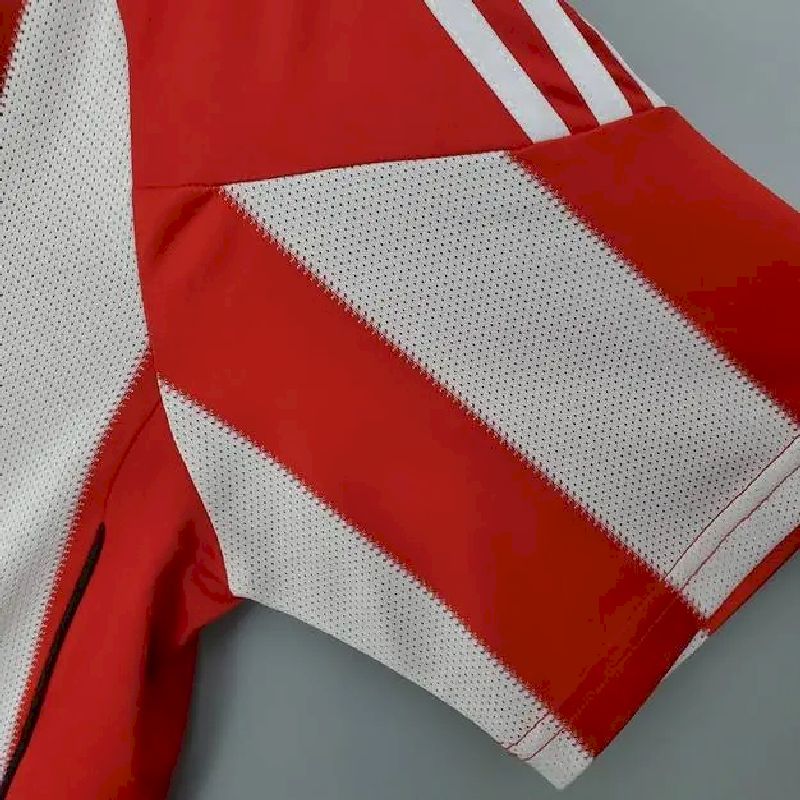 Bayern-Munich-201011-home-Retro-Jersey-57449.jpg Retro Bayern Munich 2010/11 Home Jersey - Image 6