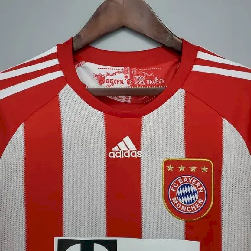Bayern-Munich-201011-home-Retro-Jersey-57456.jpg Retro Bayern Munich 2010/11 Home Jersey - Image 2