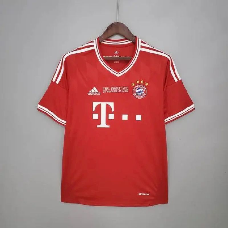 Bayern-Munich-201314-Champions-League-home-Retro-Jersey-57467.jpg Retro Bayern Munich 2013/14 Home Champions League Jersey - Image 1