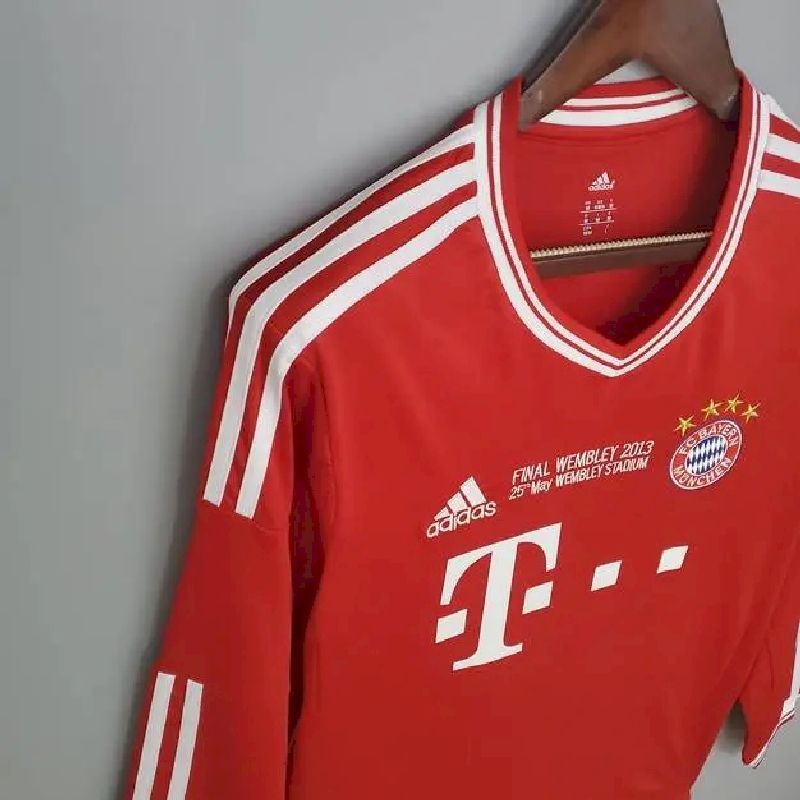 Bayern-Munich-201314-Champions-League-home-long-sleeve-Retro-Jersey-57481.jpg Retro Bayern Munich 2013/14 Home Champions League Long Sleeve Jersey - Image 3