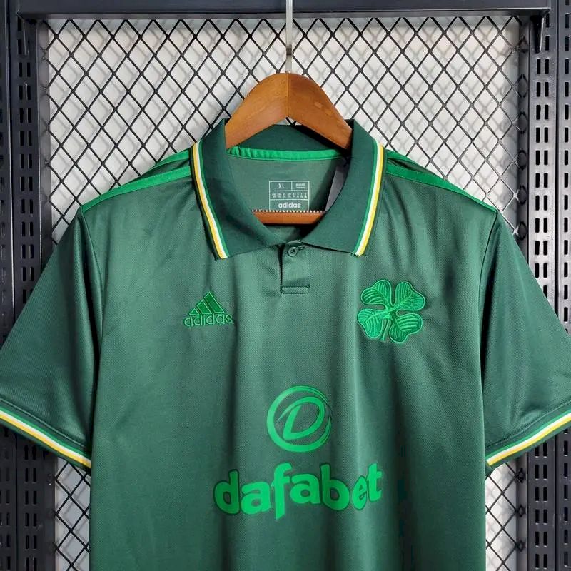 Celtic-202324-Limited-Edition-Boutique-Jersey-59916.jpg Mens Celtic 2023/24 Limited Edition Boutique Jersey - Image 4