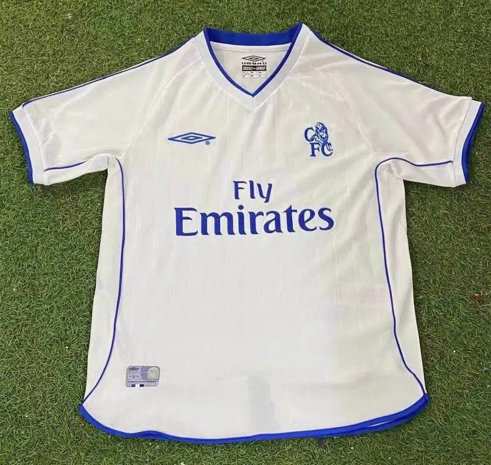Chelsea-2001-2003-Away-Retro-Jersey-33655.webp Retro Chelsea 2001/03 Away Jersey - Image 3