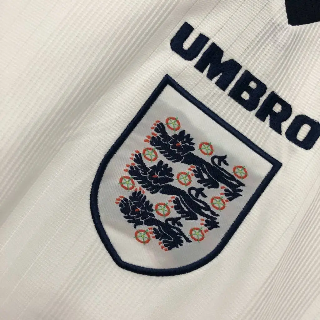 England-19951996-Home-Retro-Jersey-36802.webp Retro England 1996/97 Home Jersey - Image 10