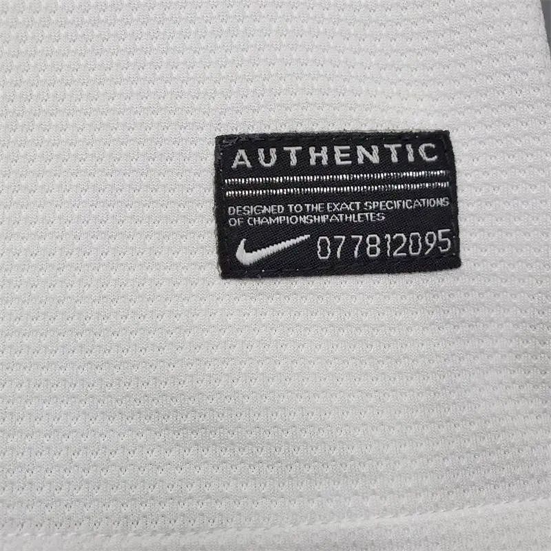 England-2013-home-Retro-Jersey-52689.jpg Retro England 2013 Home Jersey - Image 7