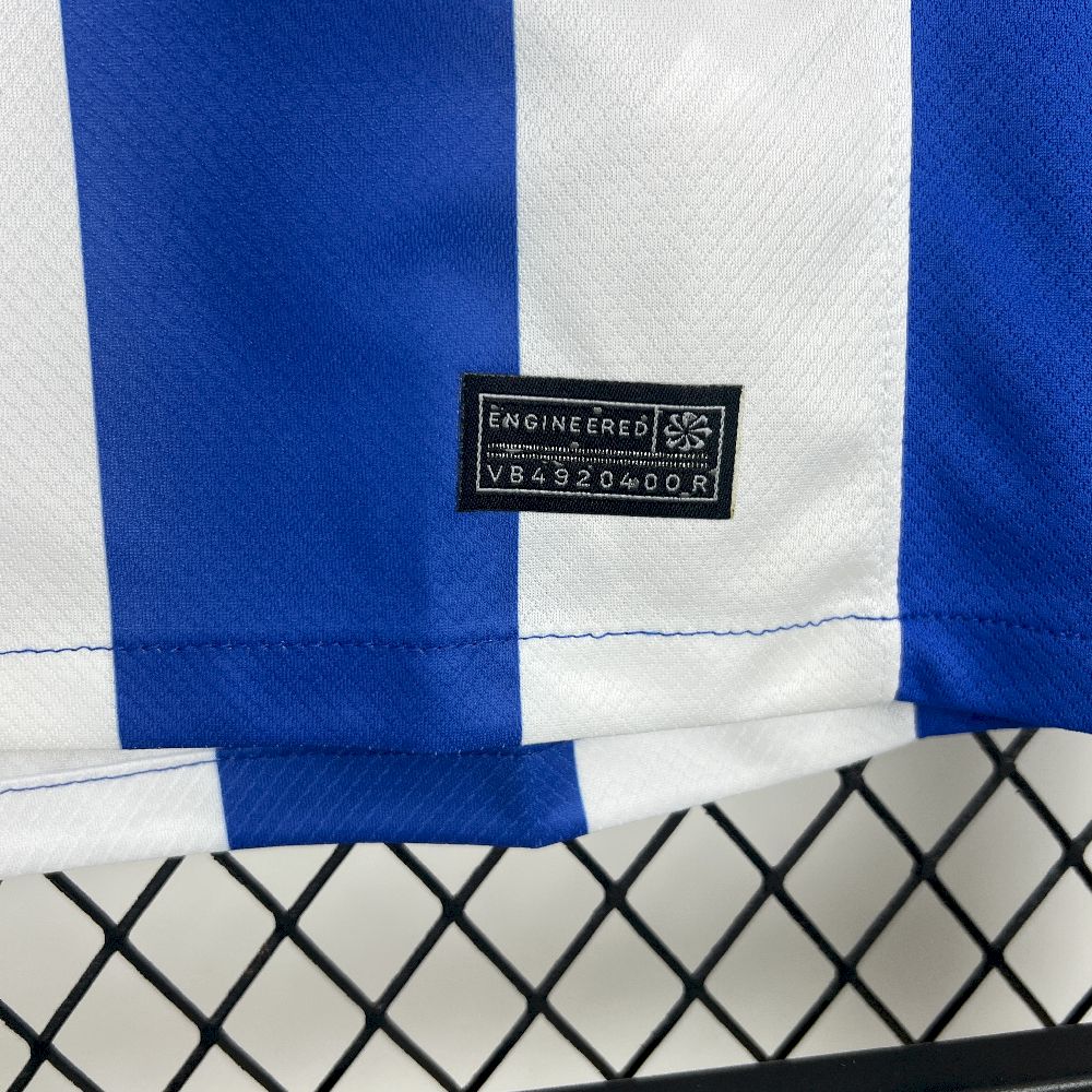 IMG_36282.jpg Mens Brighton & Hove Albion 2025/26 Home Jersey - Image 4