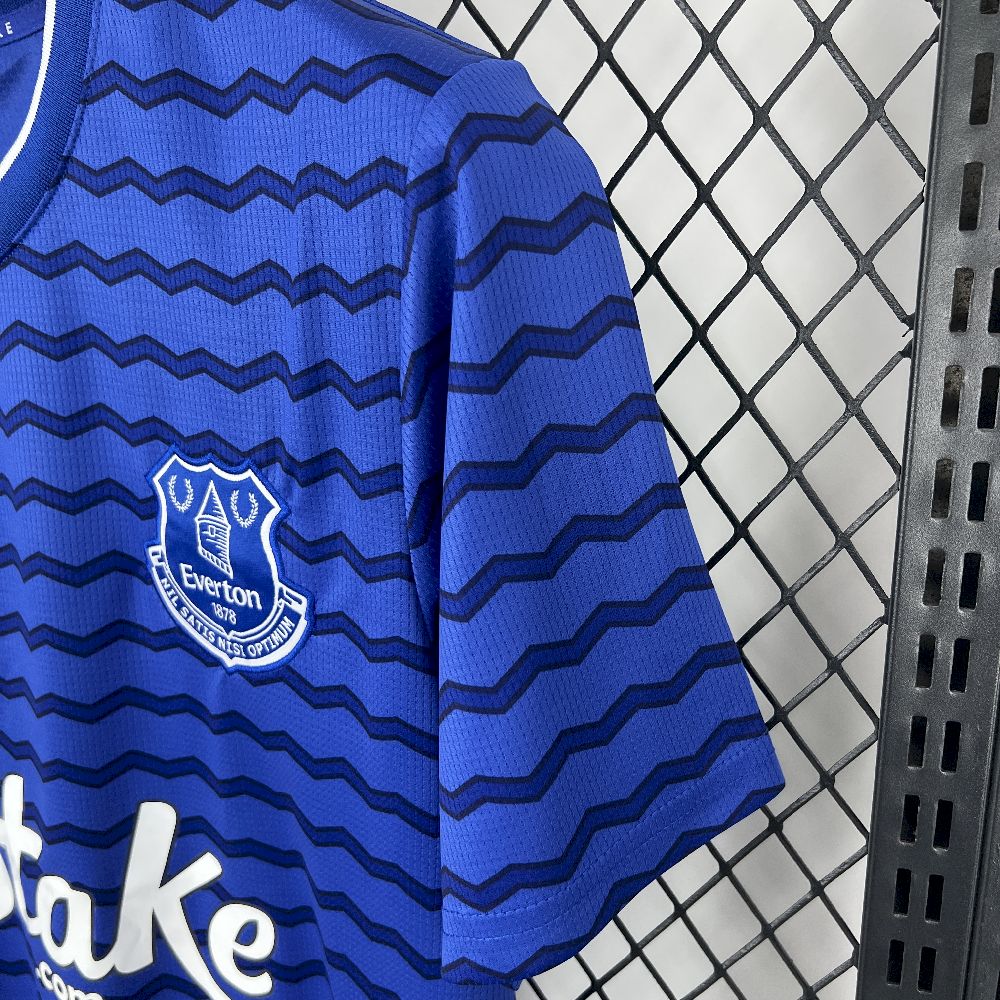 IMG_36641.jpg Mens Everton 2025/26 Home Jersey - Image 4