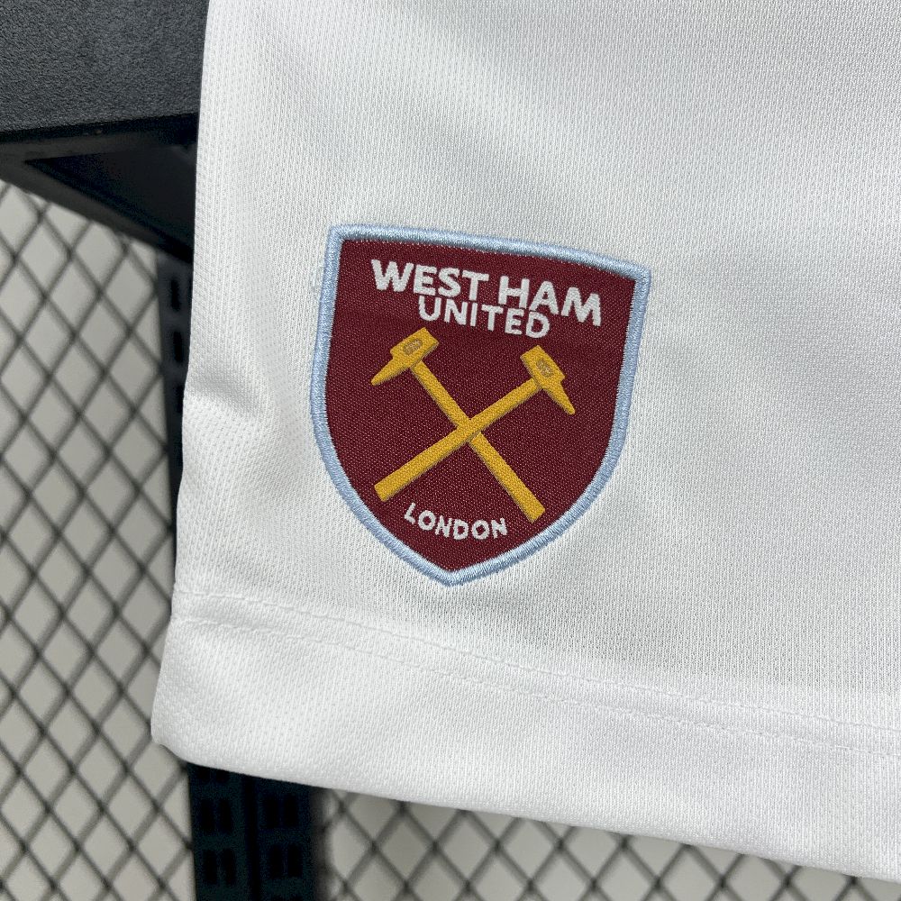 IMG_39511.jpg Kids West Ham United 2025/26 Home Kit - Image 6