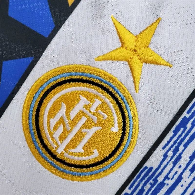 Inter-Milan-199697-Away-Retro-Jersey-51986.jpg Retro Inter Milan 1995/96 Away Jersey - Image 4
