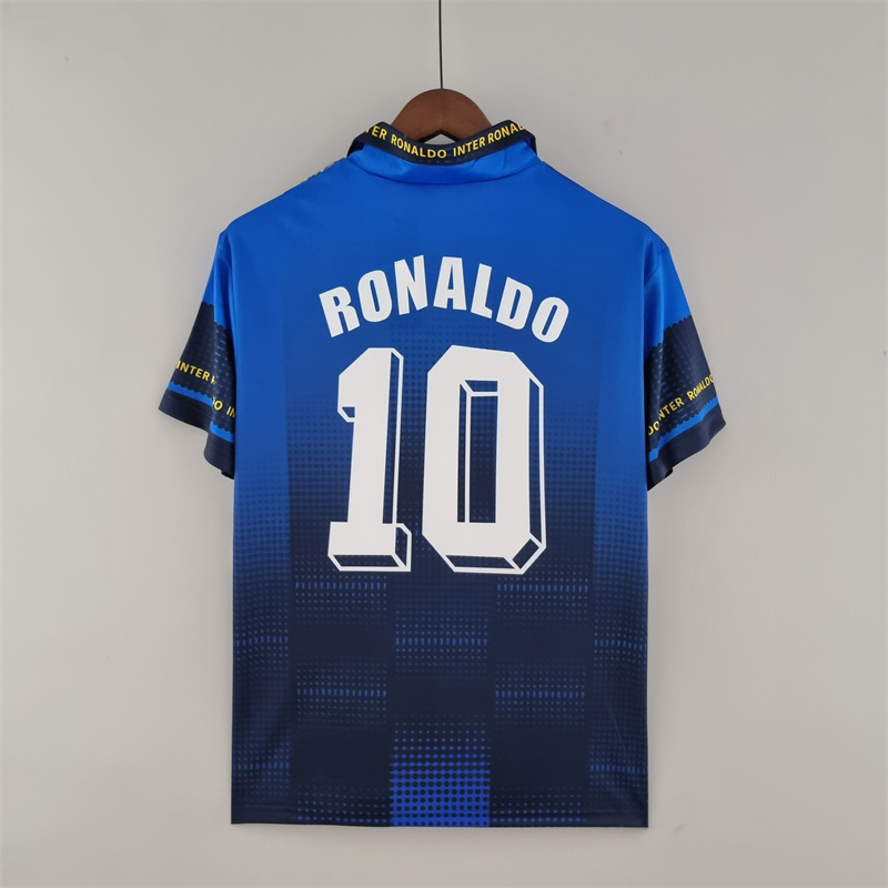 Inter-Milan-199798-Ronaldo-Retro-Jersey.jpeg Retro Inter Milan 1997/98 Ronaldo Jersey - Image 6