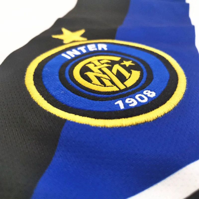 Inter-Milan-200203-Aways-Retro-Jersey-44903.jpg Retro Inter Milan 2002/03 Away Jersey - Image 5