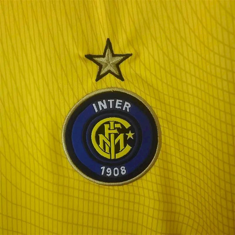 Inter-Milan-200203-Third-Away-Retro-Jersey-51980.jpg Retro Inter Milan 2002/03 Third Jersey - Image 4