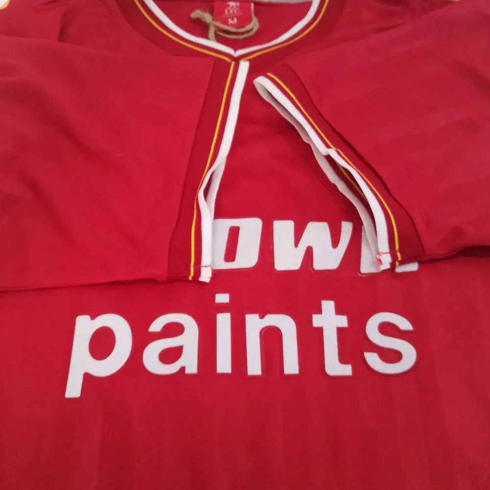 Liverpool-19851986-Homes-Retro-Jersey-32878.webp Retro Liverpool 1985/86 Home FA Cup Jersey - Image 14
