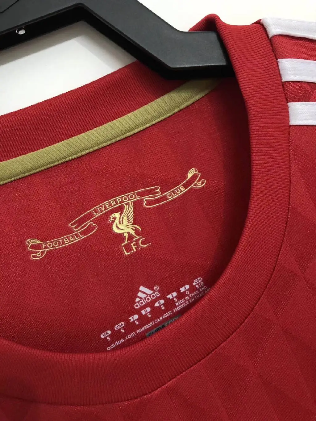 Liverpool-20102012-Home-LS-Retro-Jersey-32713.webp Retro Liverpool 2010/2012 Home Long Sleeve Jersey - Image 5