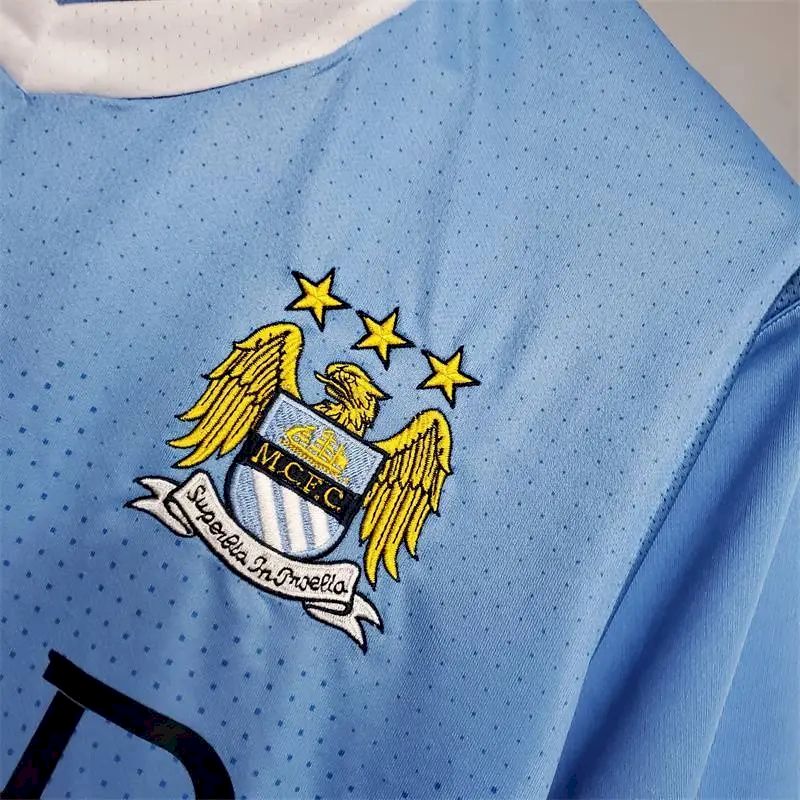 Manchester-City-201112-home-Retro-Jersey-52521.jpg Retro Manchester City 2011/12 Home Jersey - Image 5