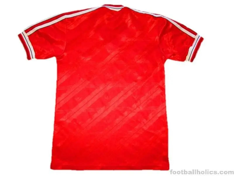 Manchester-United-1986-88-Home-Retro-Jersey.webp Retro Manchester United 1986/88 Home Jersey - Image 12
