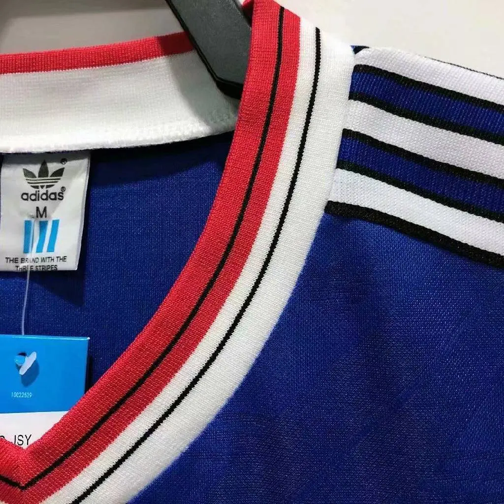 Manchester-United-1986-88-Third-Retro-Jersey-33053.webp Retro Manchester United 1986/88 Third Jersey - Image 17