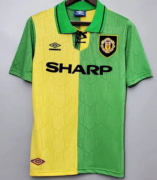 Manchester-United-19921994-Third-Retro-Jersey-33129.webp Retro Manchester United 1992/94 Third Jersey - Image 12