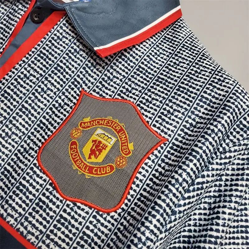 Manchester-United-199596-away-Retro-Jersey-52623.jpg Retro Manchester United 1995/96 Away Jersey - Image 5