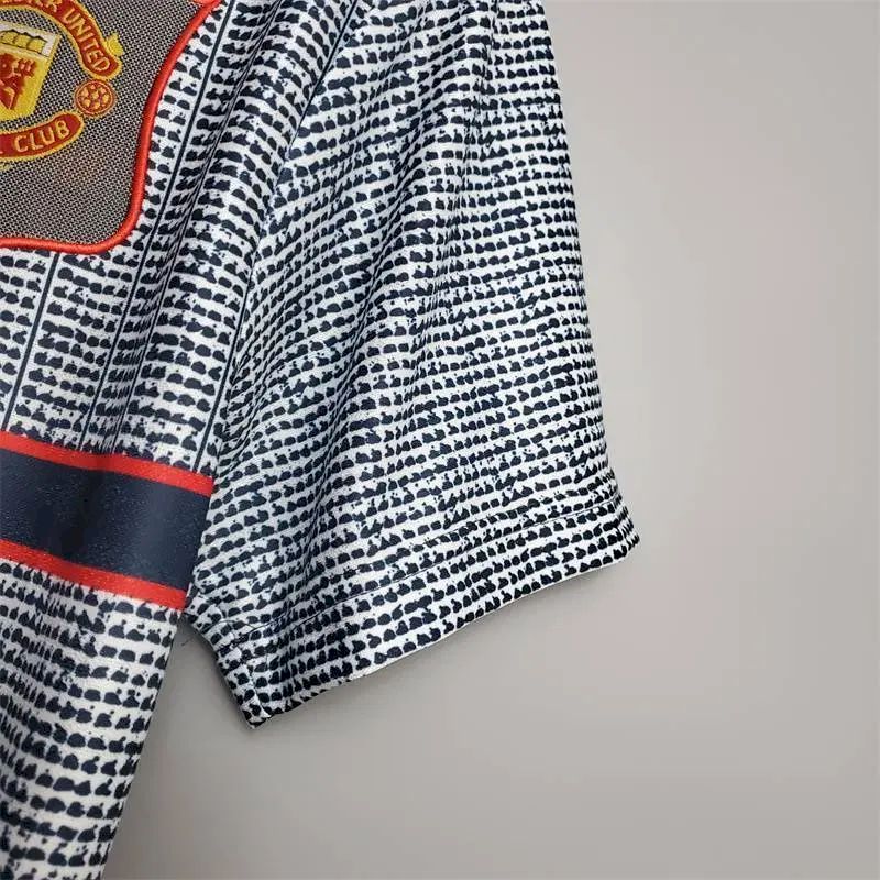 Manchester-United-199596-away-Retro-Jersey-52624.jpg Retro Manchester United 1995/96 Away Jersey - Image 6