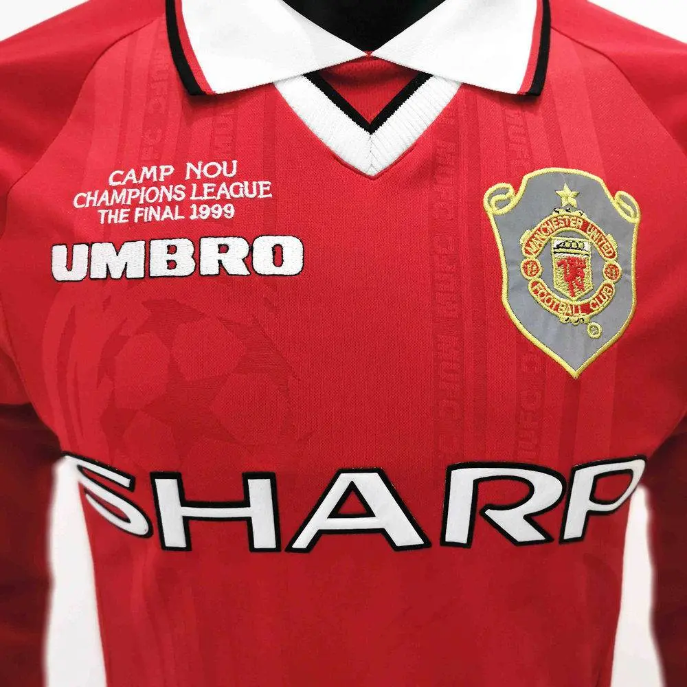 Manchester-United-19992000-Home-LSs-Retro-Jersey-33238.webp Retro Manchester United 1999/00 Home Long Sleeve Jersey - Image 4