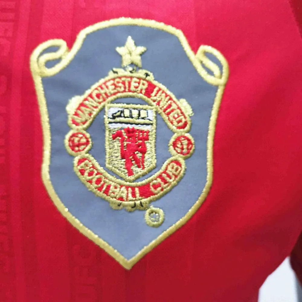 Manchester-United-19992000-Home-LSs-Retro-Jersey-33239.webp Retro Manchester United 1999/00 Home Long Sleeve Jersey - Image 5