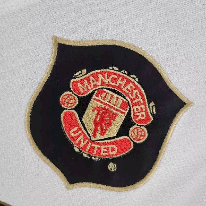 Manchester-United-20062007-Away-Retro-Jersey-41431.jpg Retro Manchester United 2006/07 Away Jersey - Image 3
