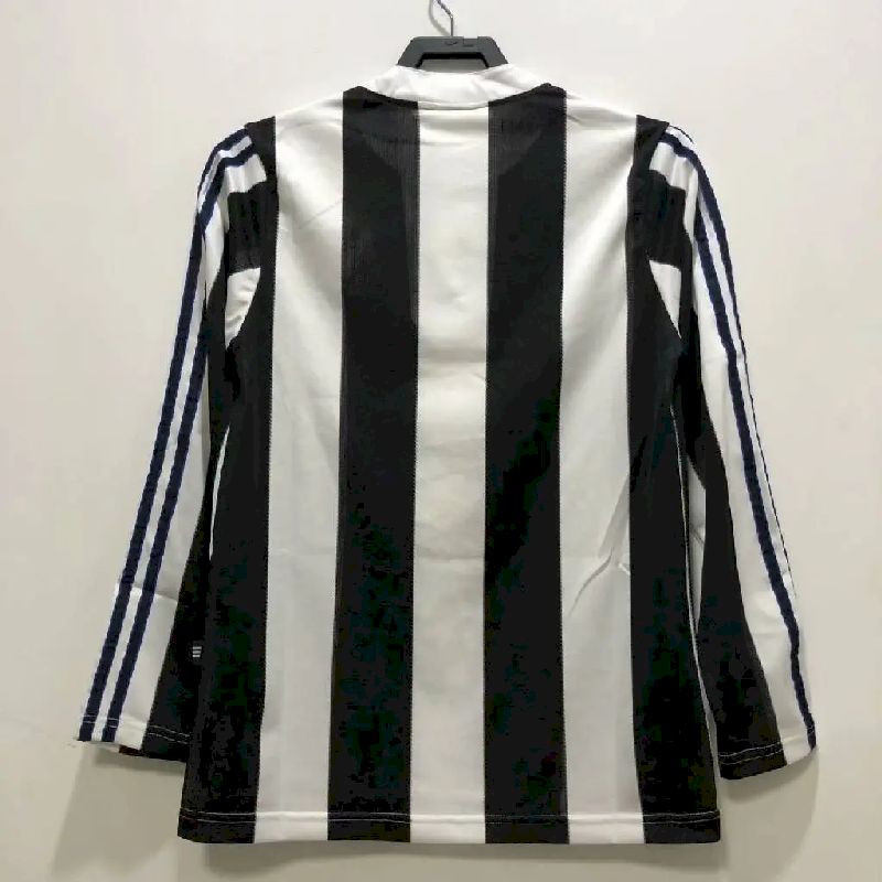 Newcastle-United-19951997-Home-LS-Retro-Jersey-43618.jpg Retro Newcastle United 1995/97 Home Long Sleeve Jersey - Image 14
