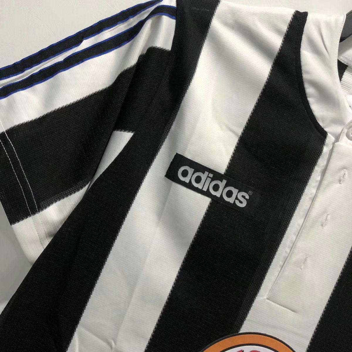 Newcastle-United-19951997-Home-Retro-Jersey-43646.jpeg Retro Newcastle United 1995/97 Home Jersey - Image 14