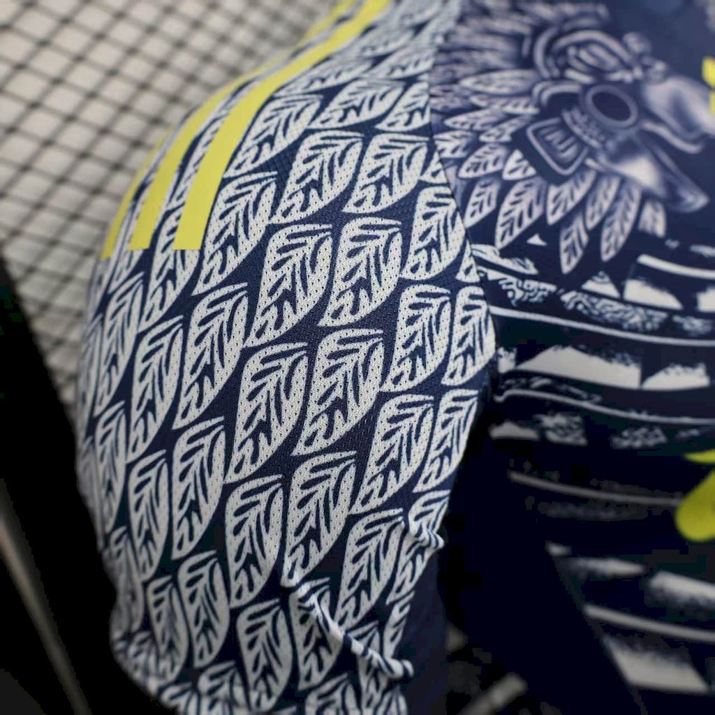 Player-Club-America-Away-20252026-New-Season-Football-Jersey-Sports-Shirt-5.jpg Mens Club America 2025/26 Away Authentic Jersey - Image 6