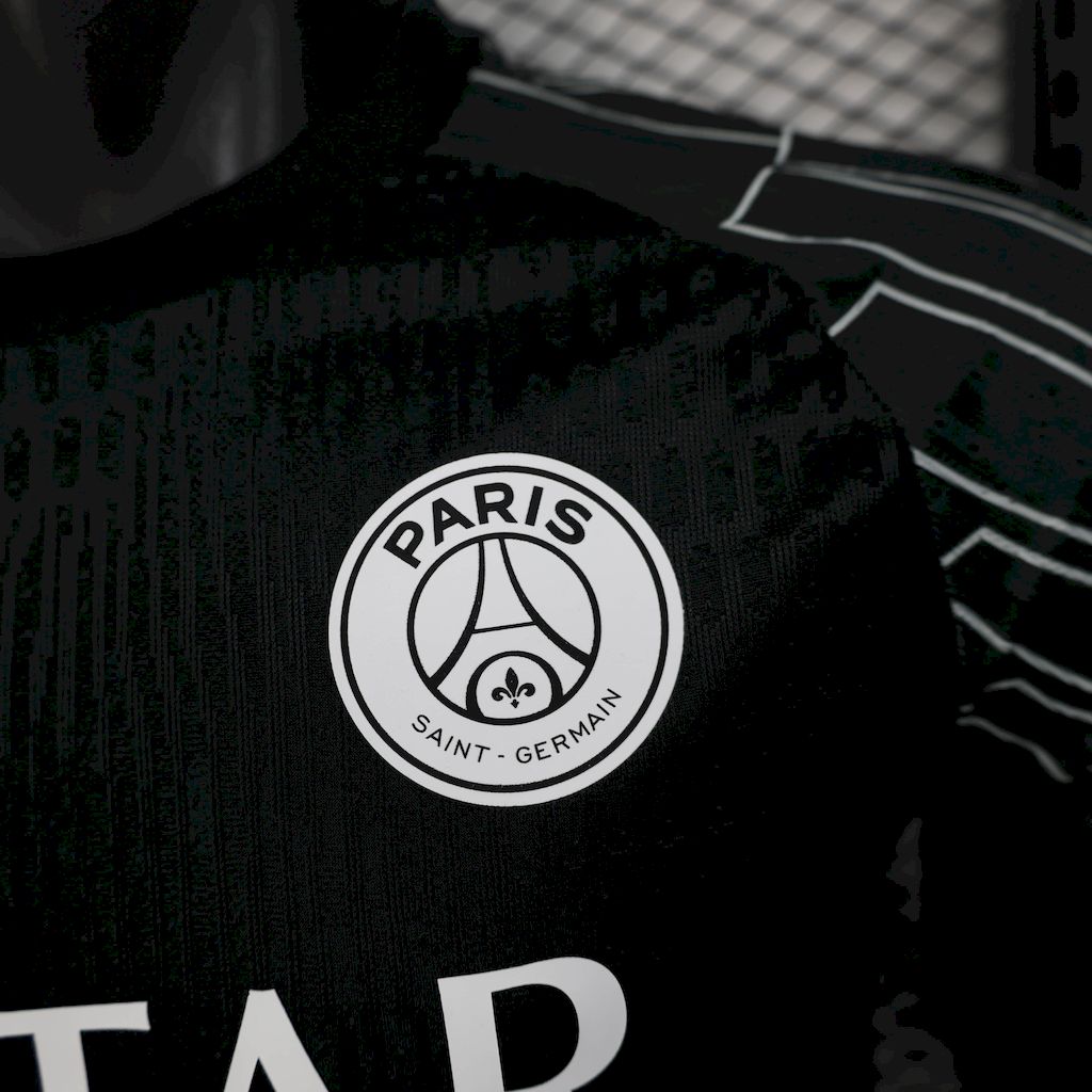Player-PSG-goalkeeper-20252026-new-season-Football-Jersey-Sports-shirt-7.jpg Mens Paris Saint-Germain 2024/25 Fourth Black Authentic Jersey - Image 4