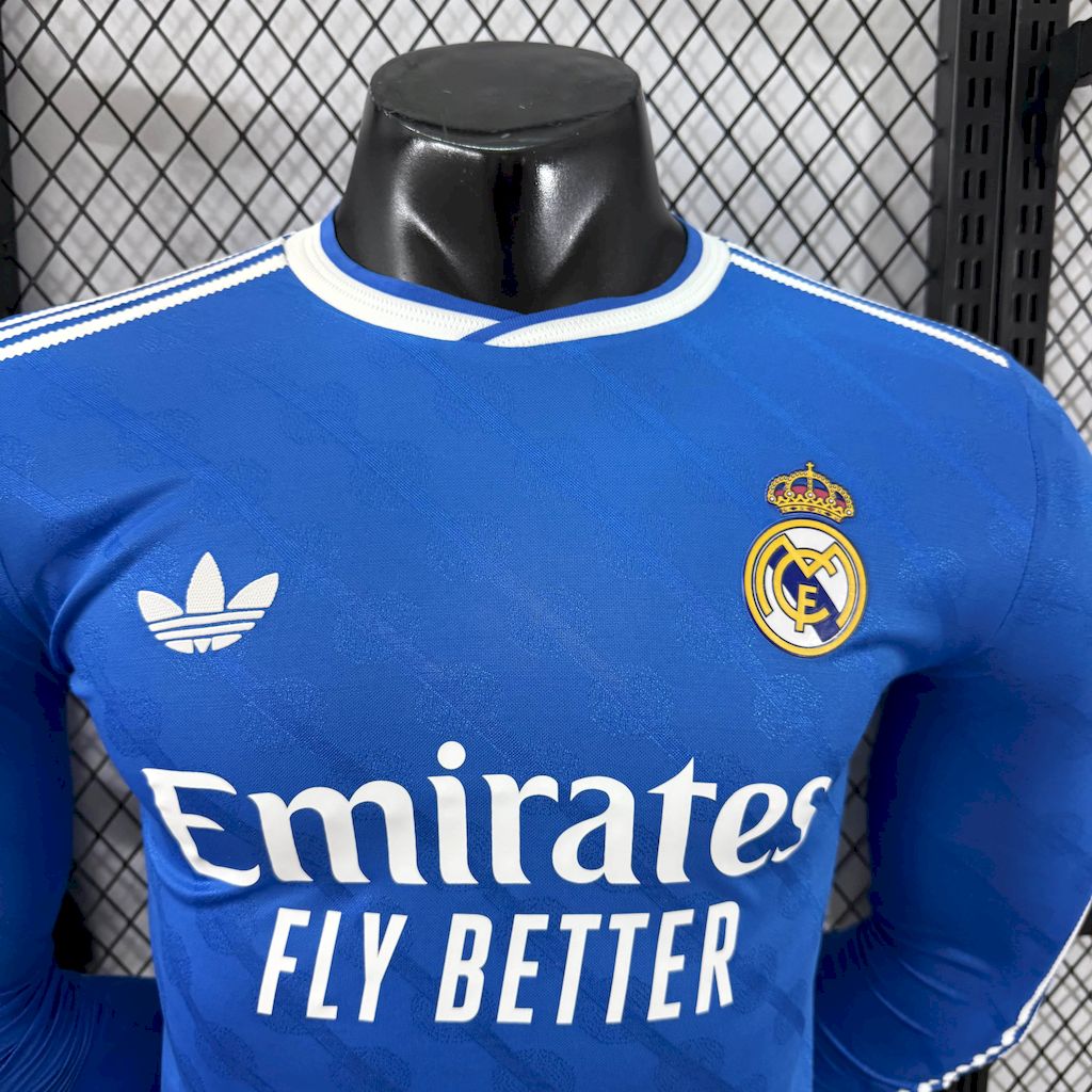 Player-Real-Madrid-2nd-away-long-sleeve-20252026-new-season-Football-Jersey-Sports-shirt-3.jpg Mens Real Madrid 2025/26 Third Long Sleeve Authentic Jersey - Image 9