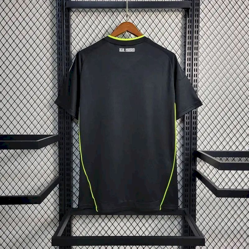 Real-Madrid-201011-Away-Retro-Jersey-58634.jpg Retro Real Madrid 2010/11 Away Jersey - Image 9