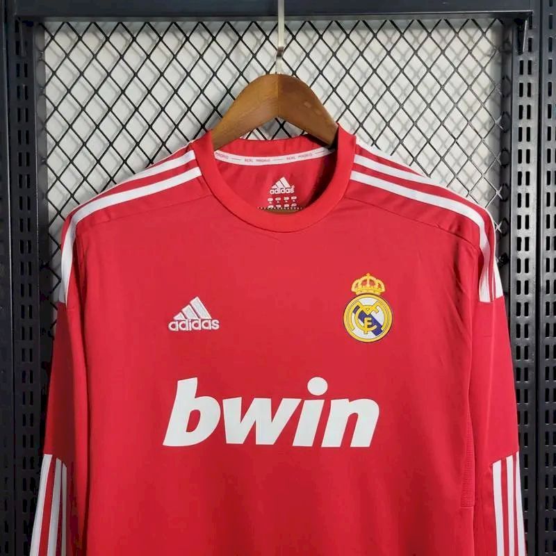 Real-Madrid-201112-UCL-Away-Long-Sleeves-Retro-Jersey-58694.jpg Retro Real Madrid 2011/12 UCL Third Long Sleeve Jersey - Image 3