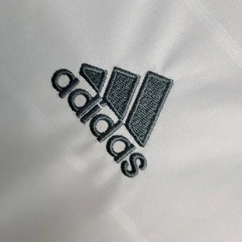 Real-Madrid-201314-home-Retro-Jersey-55865.jpg Retro Real Madrid 2013/14 Home Jersey - Image 4