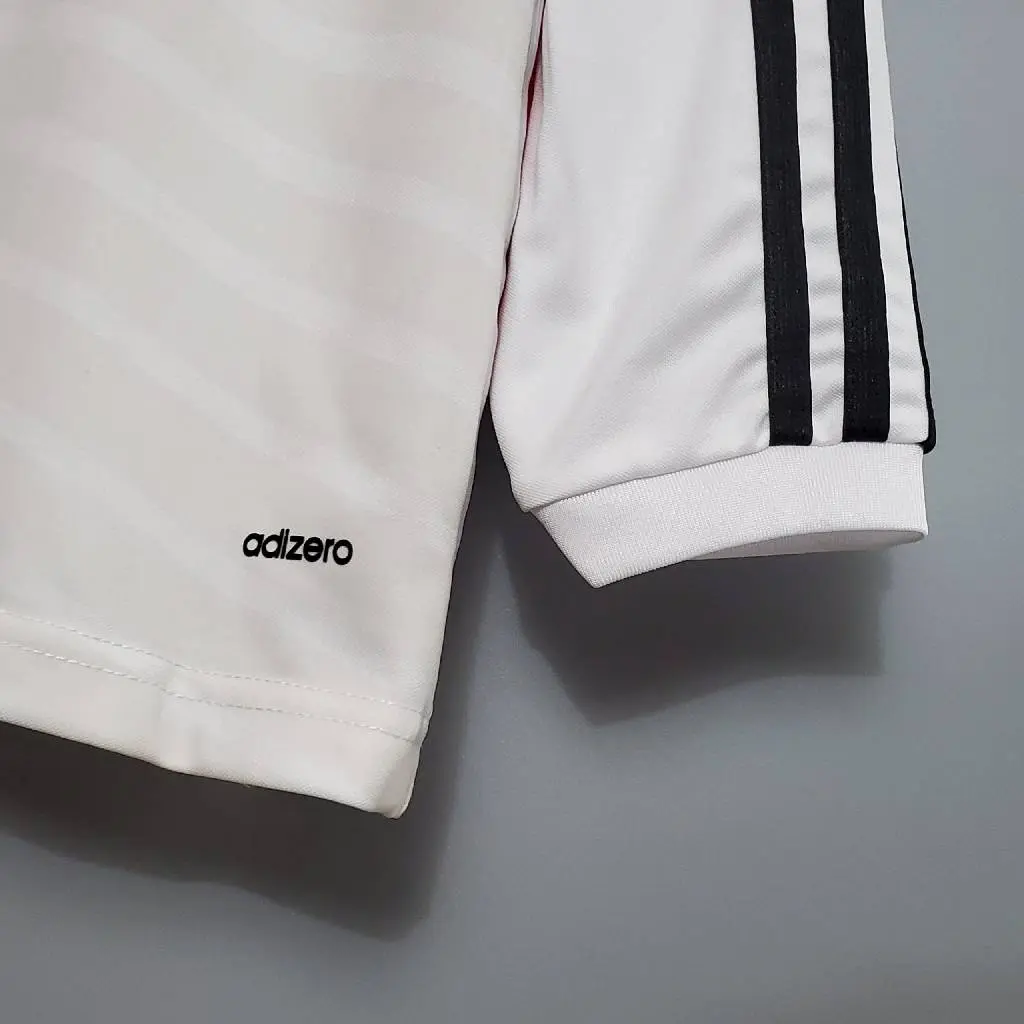 Real-Madrid-201415-Home-LS-Retro-Jersey-32099.webp Retro Real Madrid 2014/15 Home Long Sleeve Jersey - Image 6