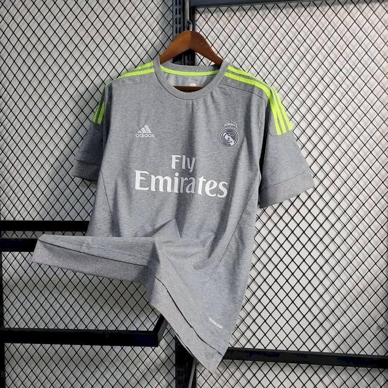 Real-Madrid-201516-Away-Retro-Jersey-58617.jpg Retro Real Madrid 2015/16 Away Jersey - Image 3