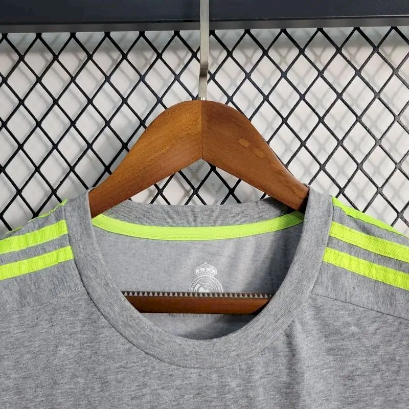 Real-Madrid-201516-Away-Retro-Jersey.jpg Retro Real Madrid 2015/16 Away Jersey - Image 2