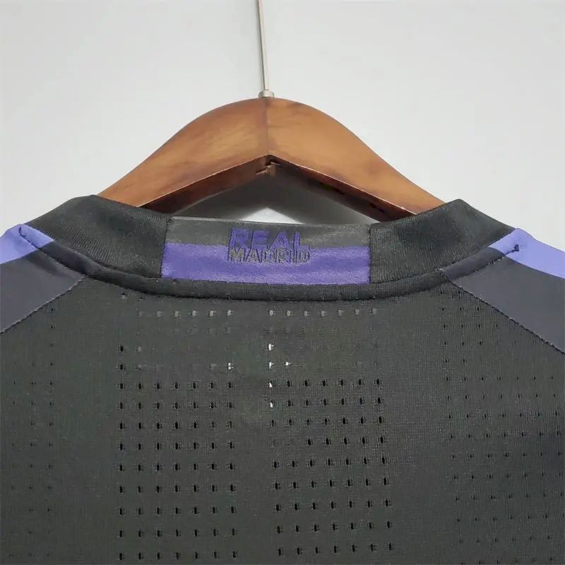 Real-Madrid-201516-Third-away-Retro-Jersey-51836.jpg Retro Real Madrid 2015/16 Third Jersey - Image 10