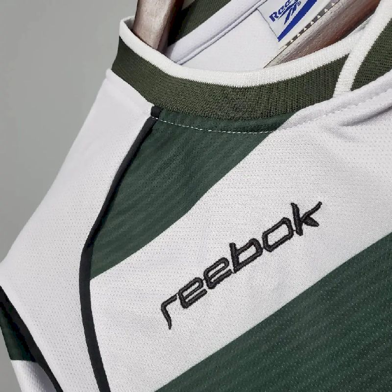 Sporting-CP-200103-home-Retro-Jersey-50231.jpg Retro Sporting CP 2001/03 Home Jersey - Image 6
