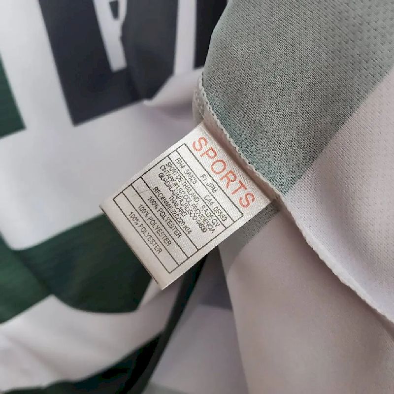 Sporting-CP-200103-home-Retro-Jersey-50233.jpg Retro Sporting CP 2001/03 Home Jersey - Image 8