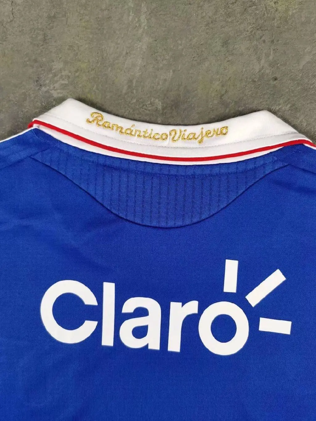 Universidad-de-Chile-2011-Home-LS-Retro-Jersey-37246.webp Retro Universidad De Chile 2011 Home Long Sleeve Jersey - Image 3