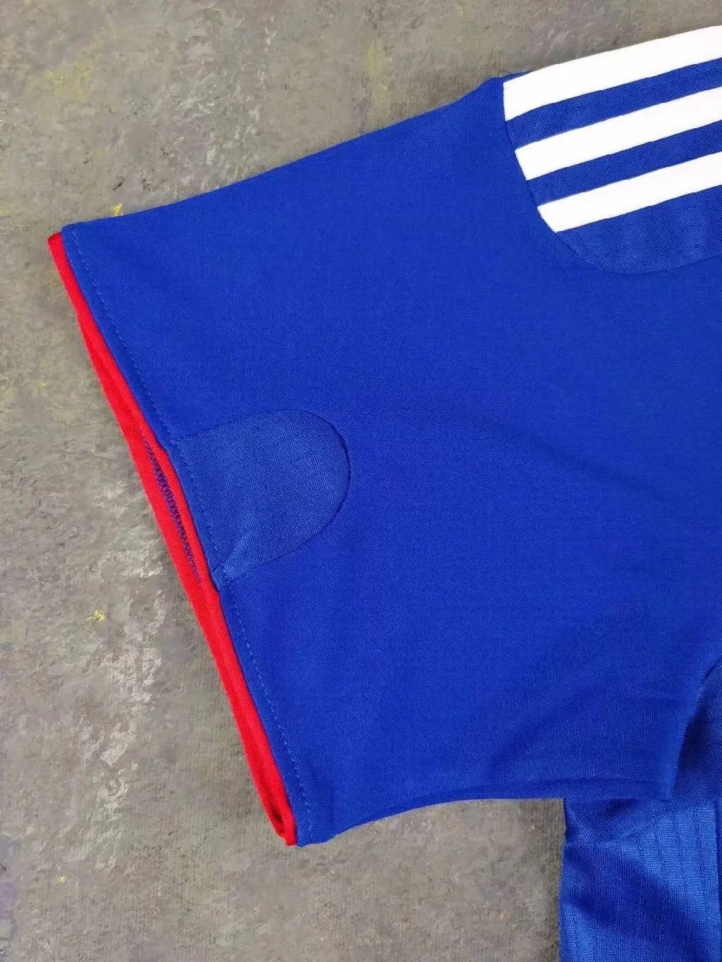 Universidad-de-Chile-2011-Home-Retro-Jersey-37266.webp Retro Universidad De Chile 2011 Home Jersey - Image 3