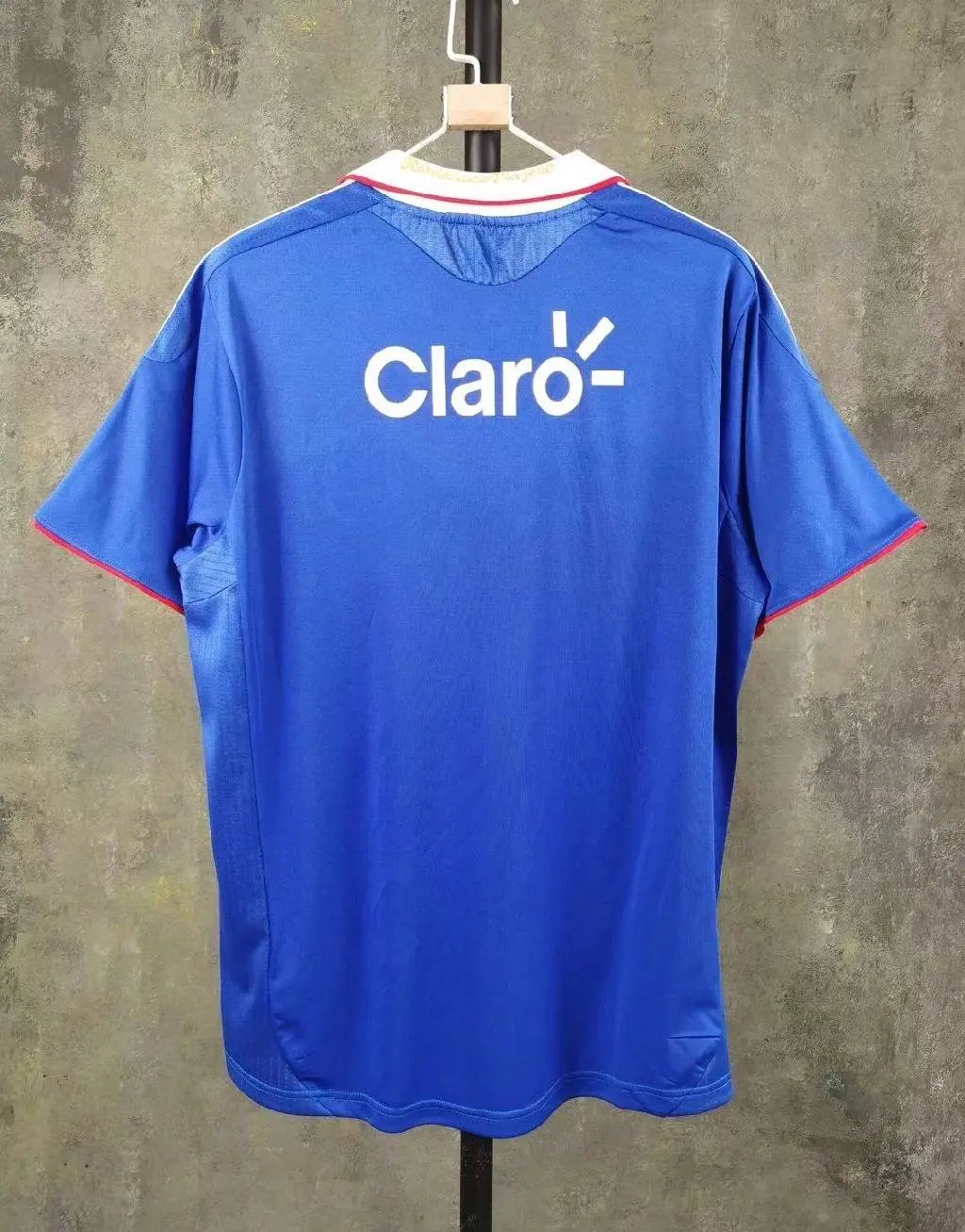 Universidad-de-Chile-2011-Home-Retro-Jersey.webp Retro Universidad De Chile 2011 Home Jersey - Image 5